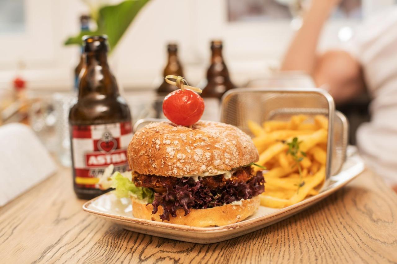 Hagen'S Hotel "Eat & Meet" Restaurant Bar Lounge Haren Luaran gambar